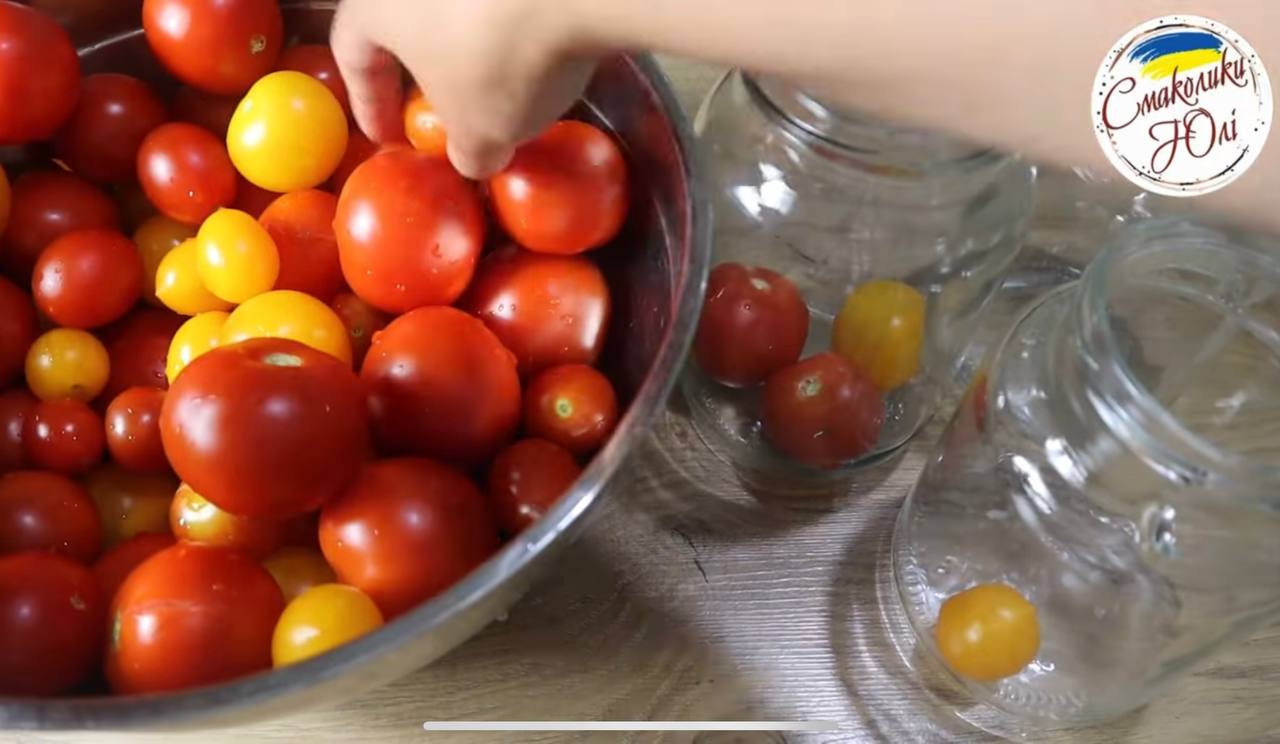 Помідори на зиму без зелені: ідеальний варіант швидкої консервації