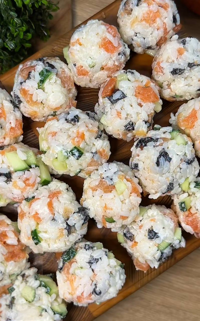 Ліниві суші вдома за 10 хвилин: легкий покроковий рецепт