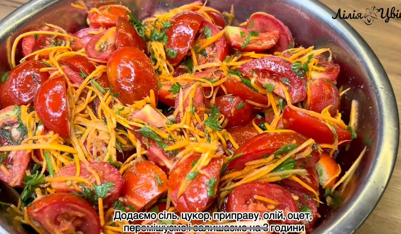 Помідори по-корейські на зиму: новий рецепт, який приємно здивує