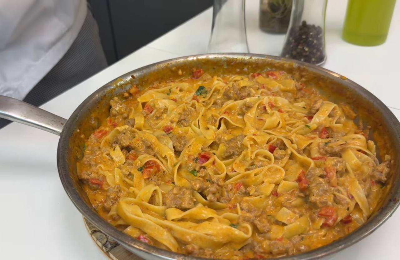 Ці макарони підкорять усіх за столом: весь секрет в соусі