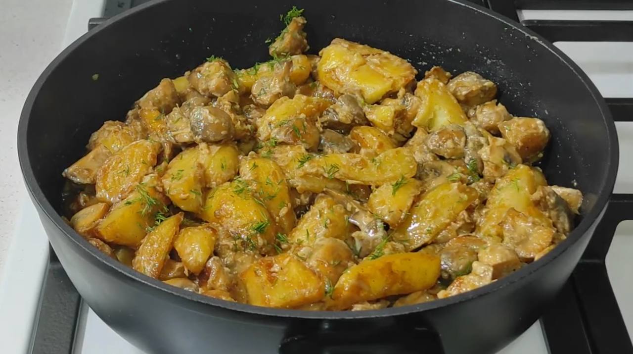 Ситний обід та вечеря без зайвих клопотів: рецепти трьох простих страв