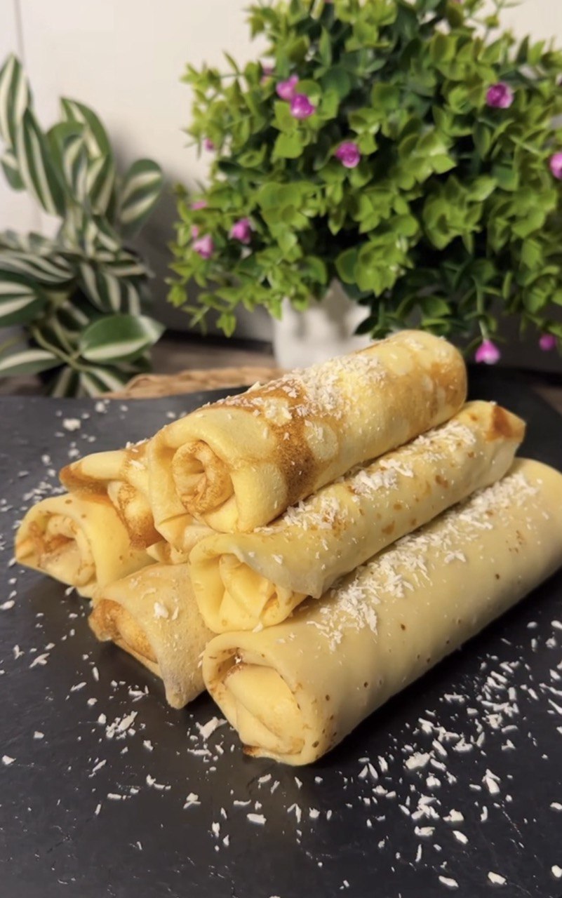 Кокосові млинці: простий рецепт без зайвого клопоту