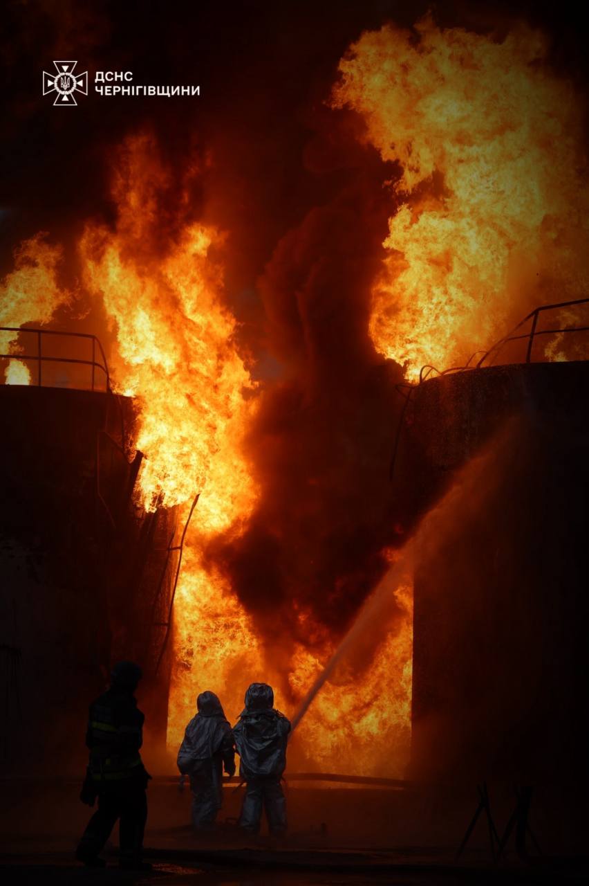 Перебої зі світлом та газом, пожежі та жертви: всі наслідки комбінованої атаки РФ по Україні