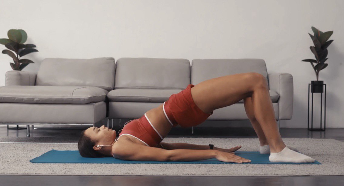 Сильні коліна без болю: 6 вправ, які варто виконувати кожному