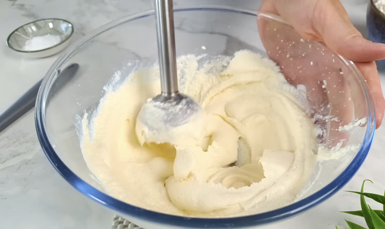 Рецепт творожных пончиков к чаю за считанные минуты: приготовите не один раз