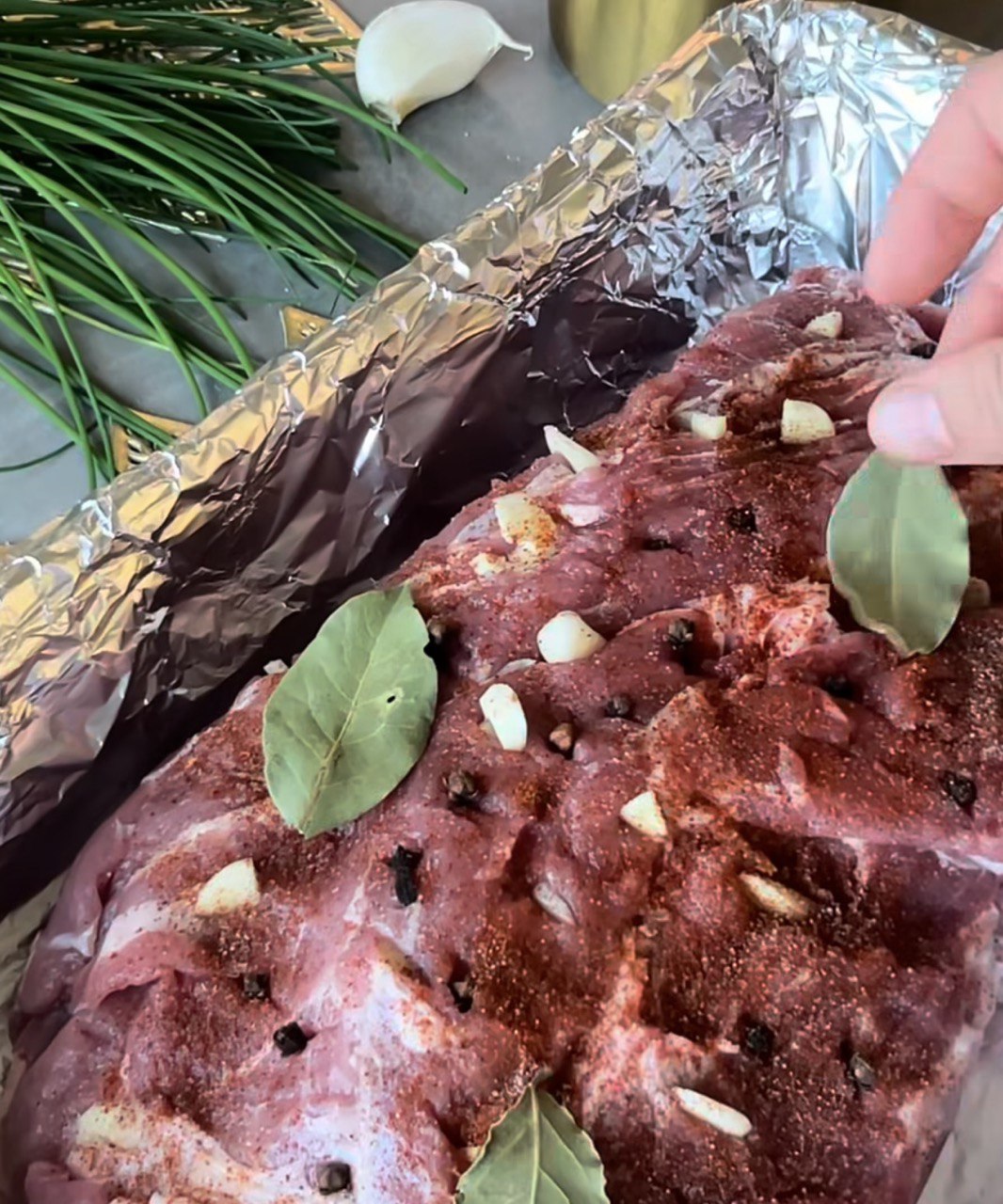 Ароматне соковите м'ясо з глазур'ю: ви такого ще точно не їли