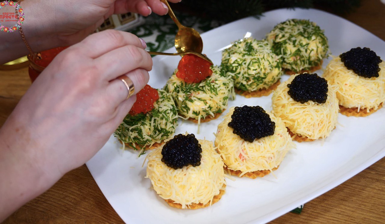 Ця святкова закуска здивує усіх гостей: завжди з'їдається першою