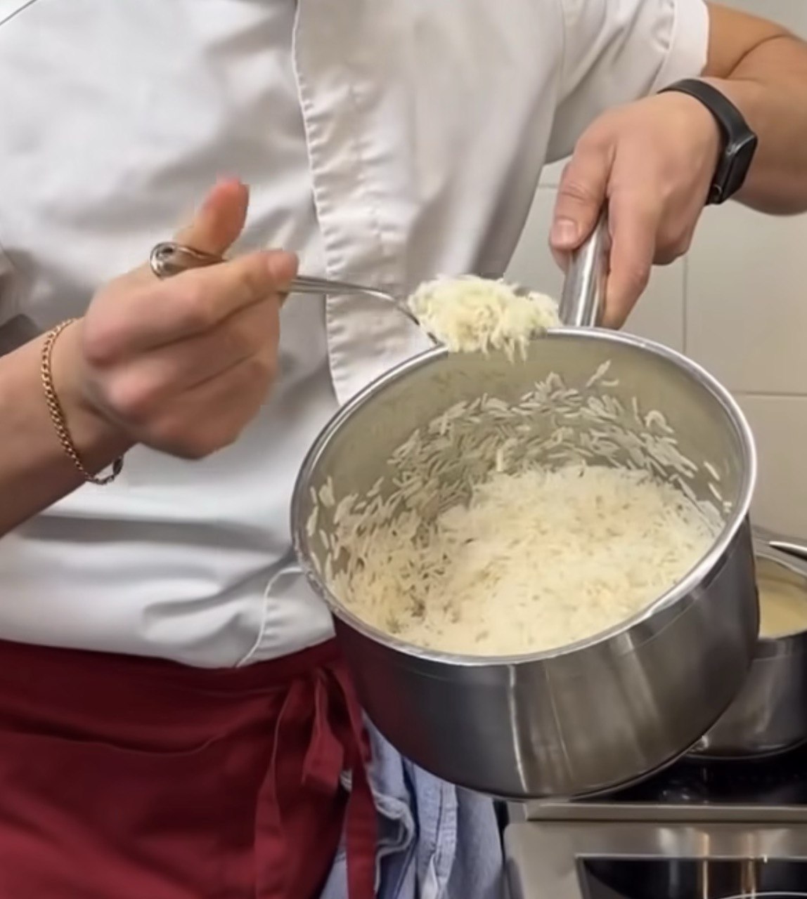 Шеф-кухар назвав кращий спосіб варіння рису, щоб він вийшов розсипчастий