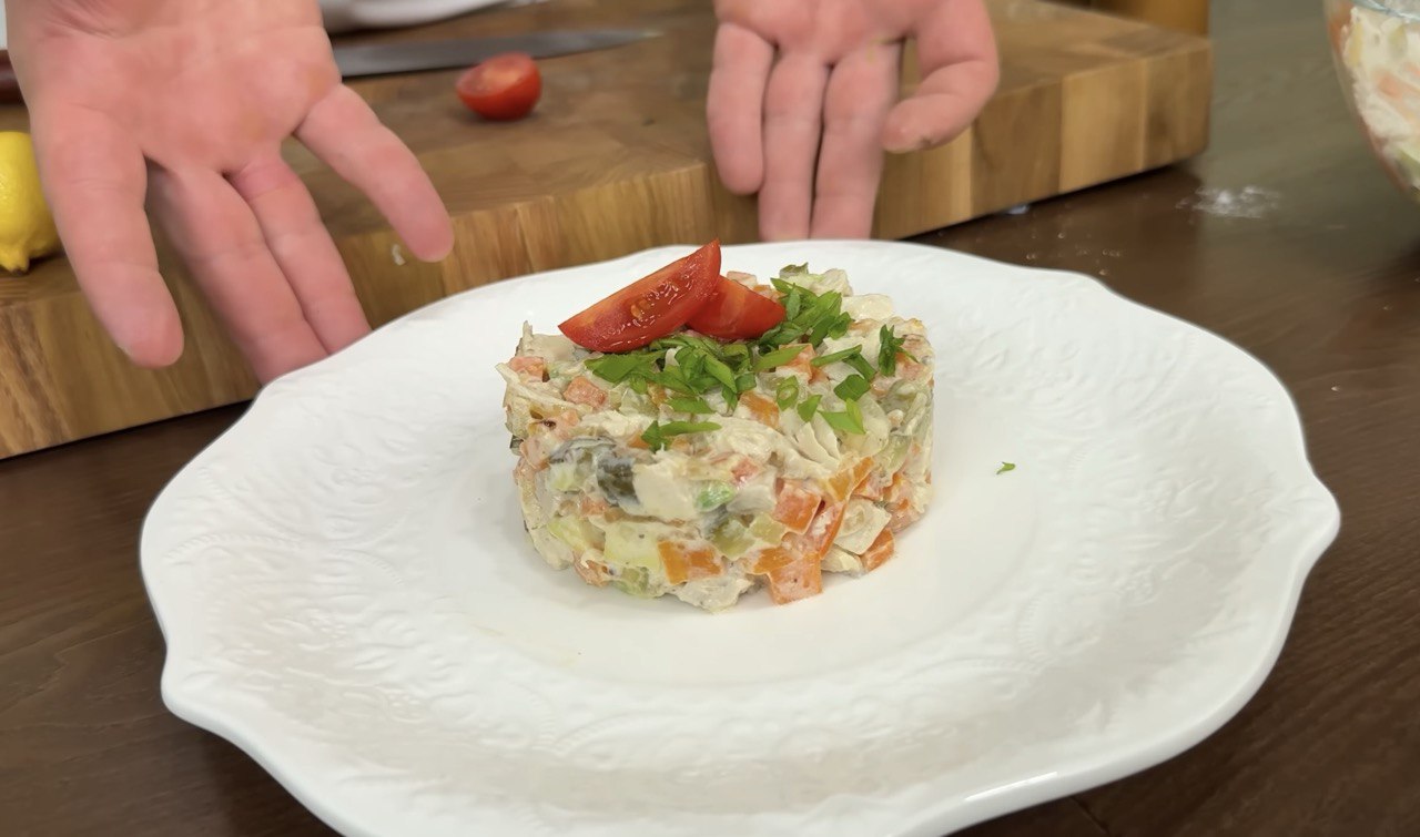 Рецепт салату без майонезу на Різдво: корисно та без шкоди для фігури