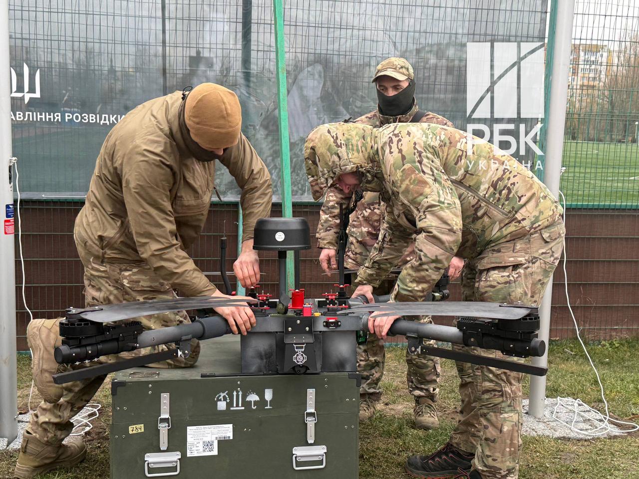 Та сама "Баба Яга". У Вишневому за участі ГУР відкрили пам'ятник легендарному дрону