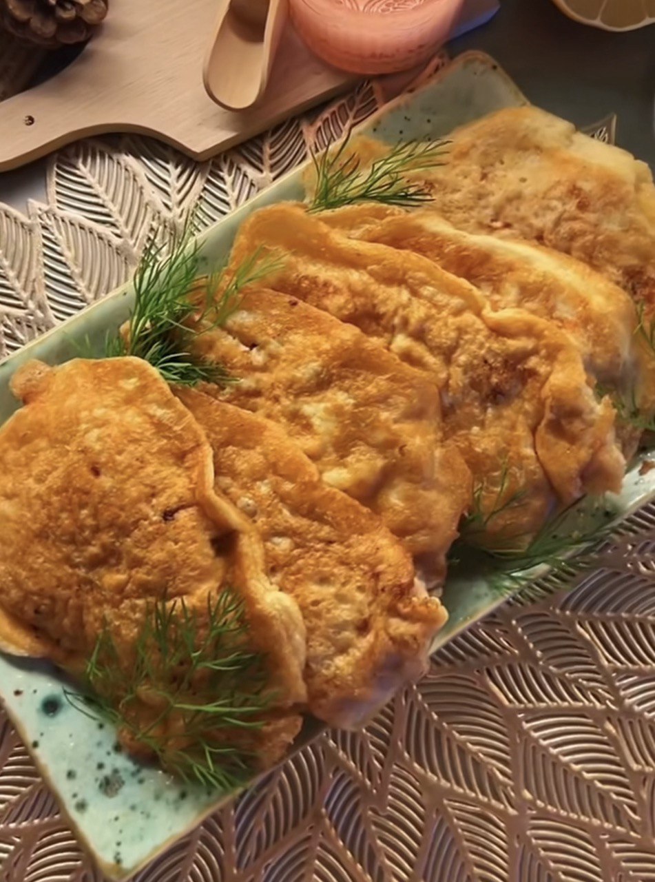 Смачно, як у бабусі: легкий рецепт пухких домашніх відбивних у клярі