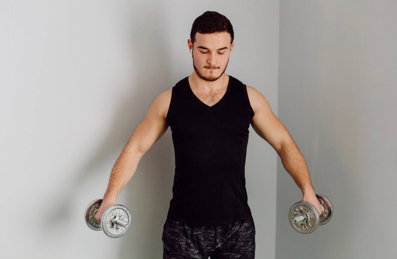 Забудьте про пілатес: 10 вправ, які реально зміцнюють м'язи