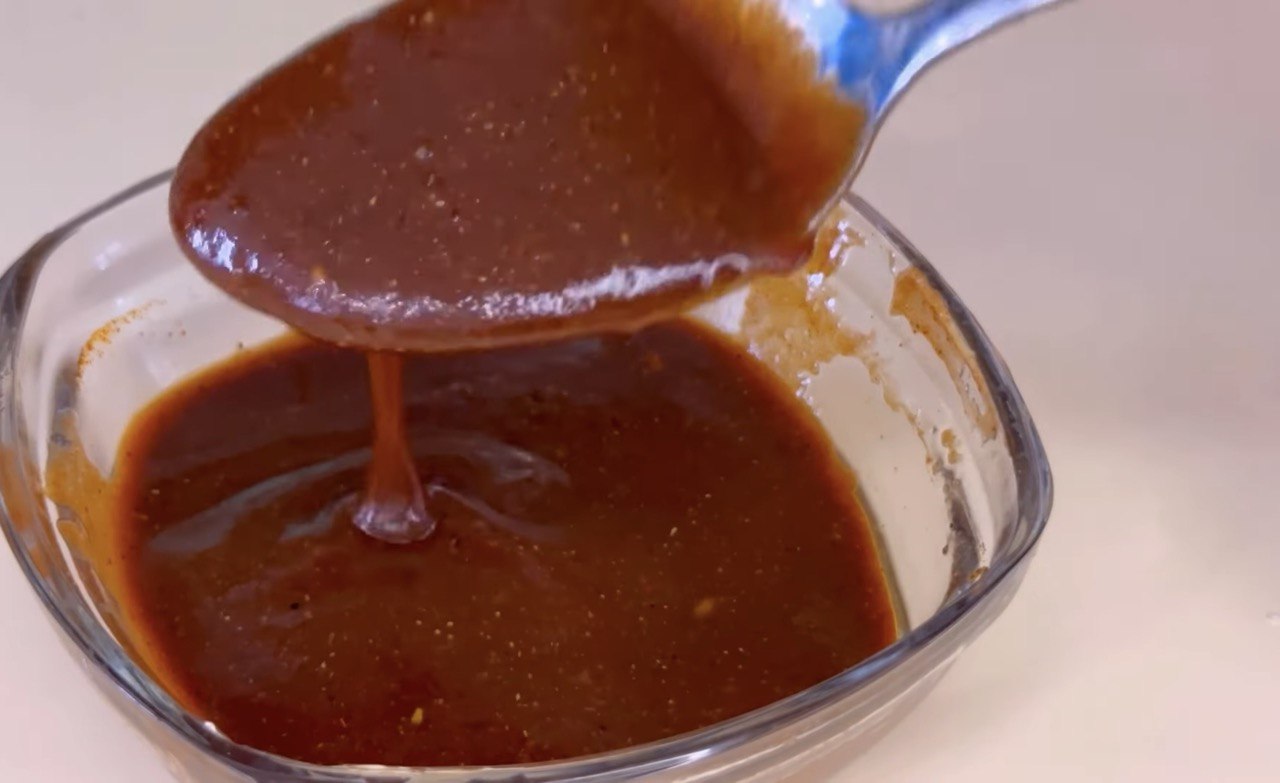 Лучший способ приготовить ребра: получаются сочными и с карамельной корочкой