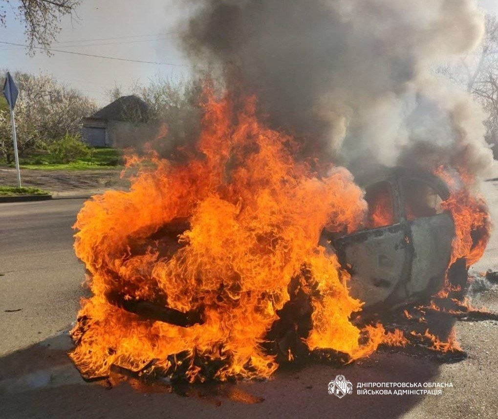 Никополь снова под ударом: семь человек ранены, среди них - полуторагодовалый ребенок (фото)