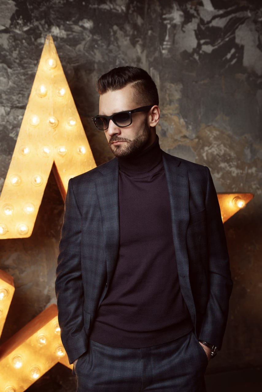 Невидимая сила танцпола: история аудиоинженера, который создавал атмосферу в знаковых клубах Украины