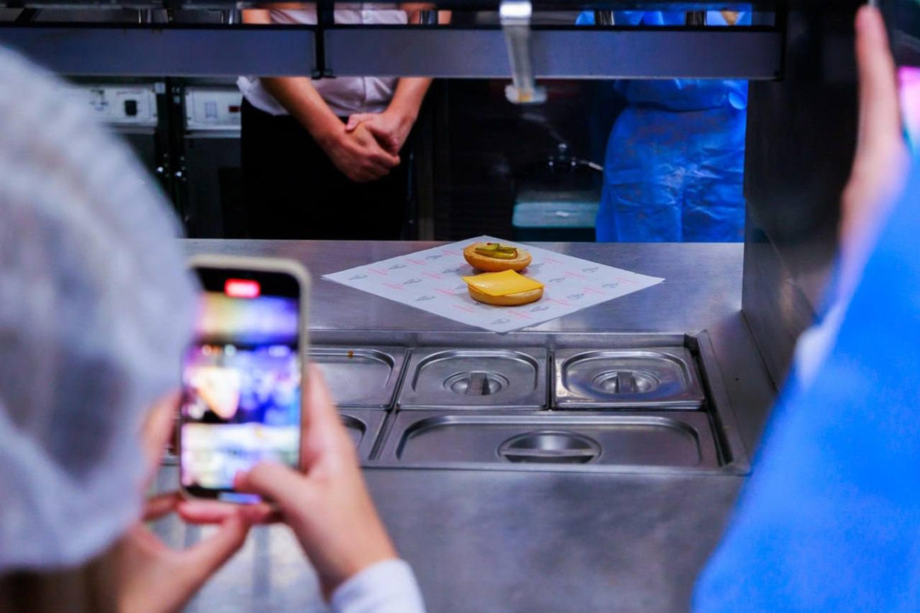 Вкус под контролем: как KFC придерживается мировых стандартов и делает ставку на украинских производителей