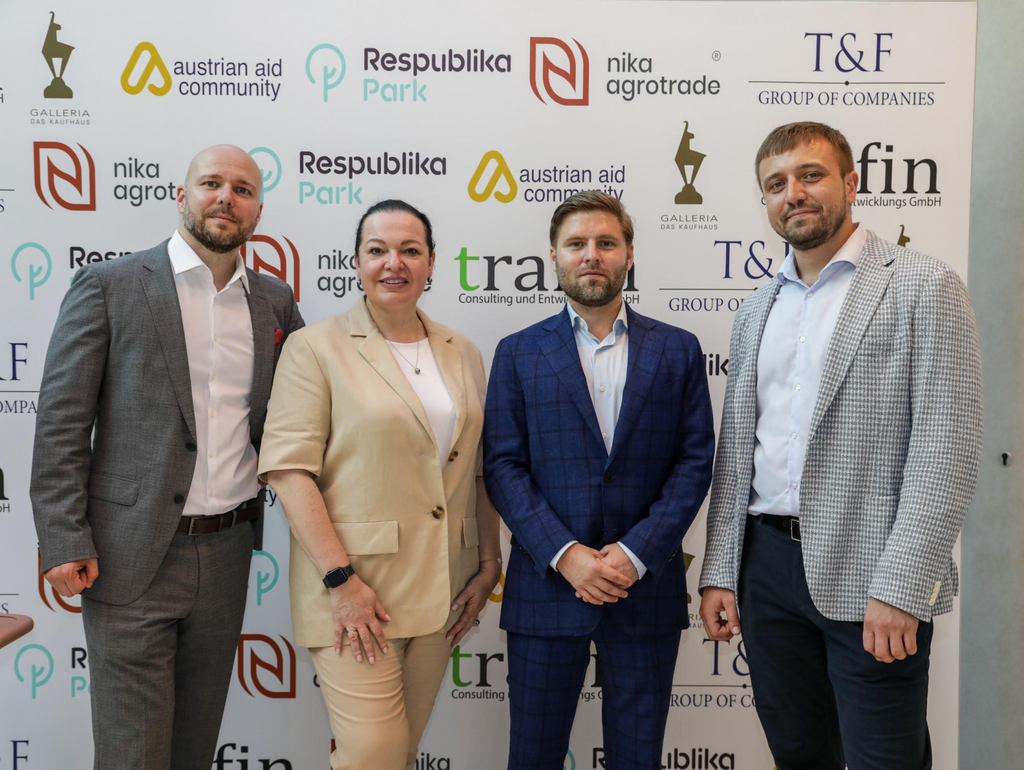 Інвестор столичного ТРЦ «Respublika Park» святкує 10-річний ювілей