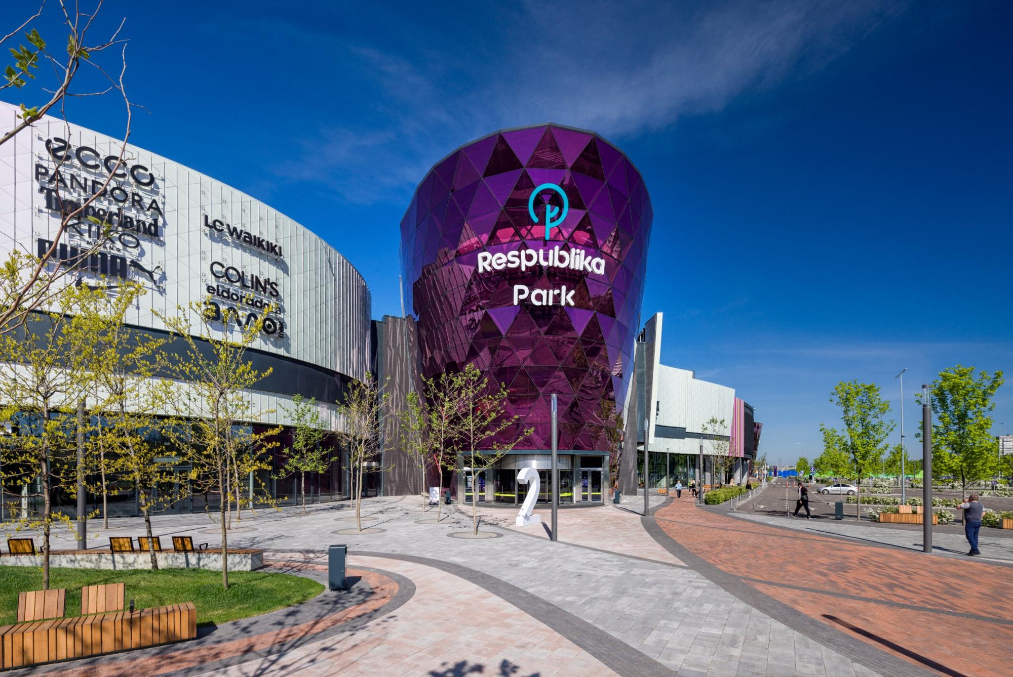 Інвестор столичного ТРЦ «Respublika Park» святкує 10-річний ювілей