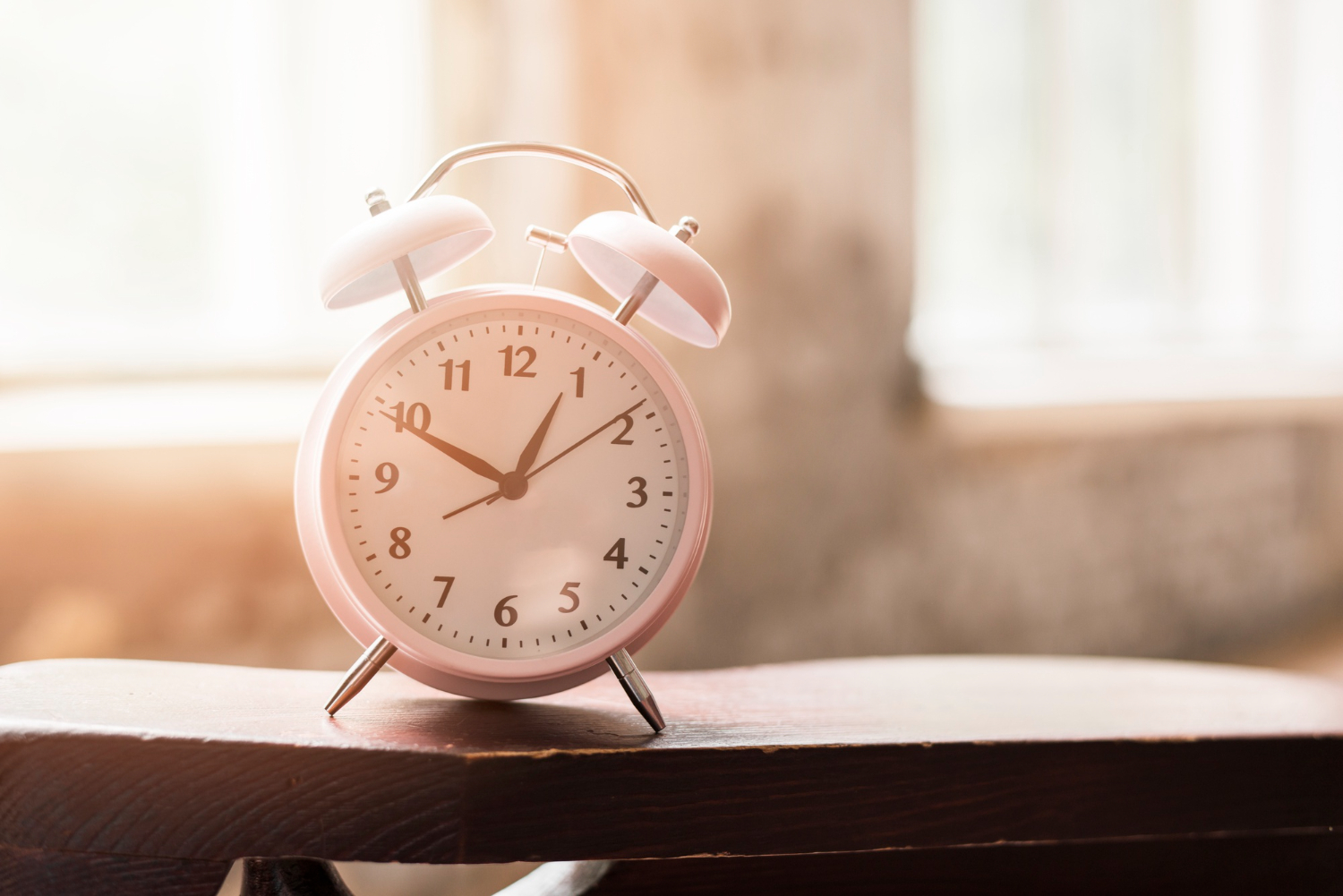 Переведення годинників 2024. Коли Україна перейде на літній час і хто ще у світі так робить