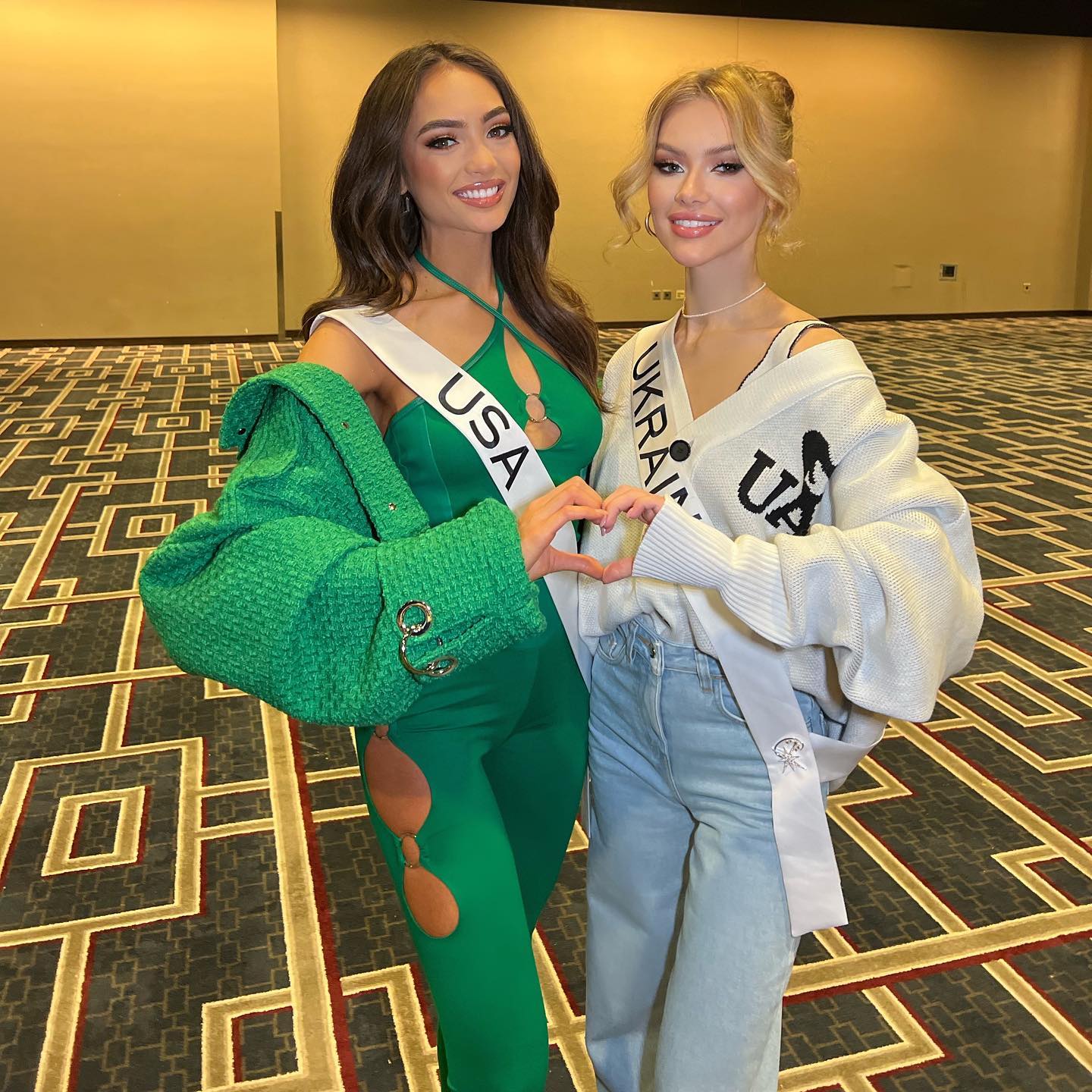 Мисс Вселенная 2022: яркие фото победительницы конкурса