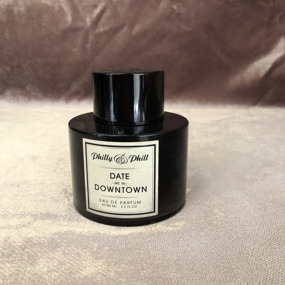 10 найкращих жіночих парфумів на осінь 2025: аромати, що закохують із першої ноти