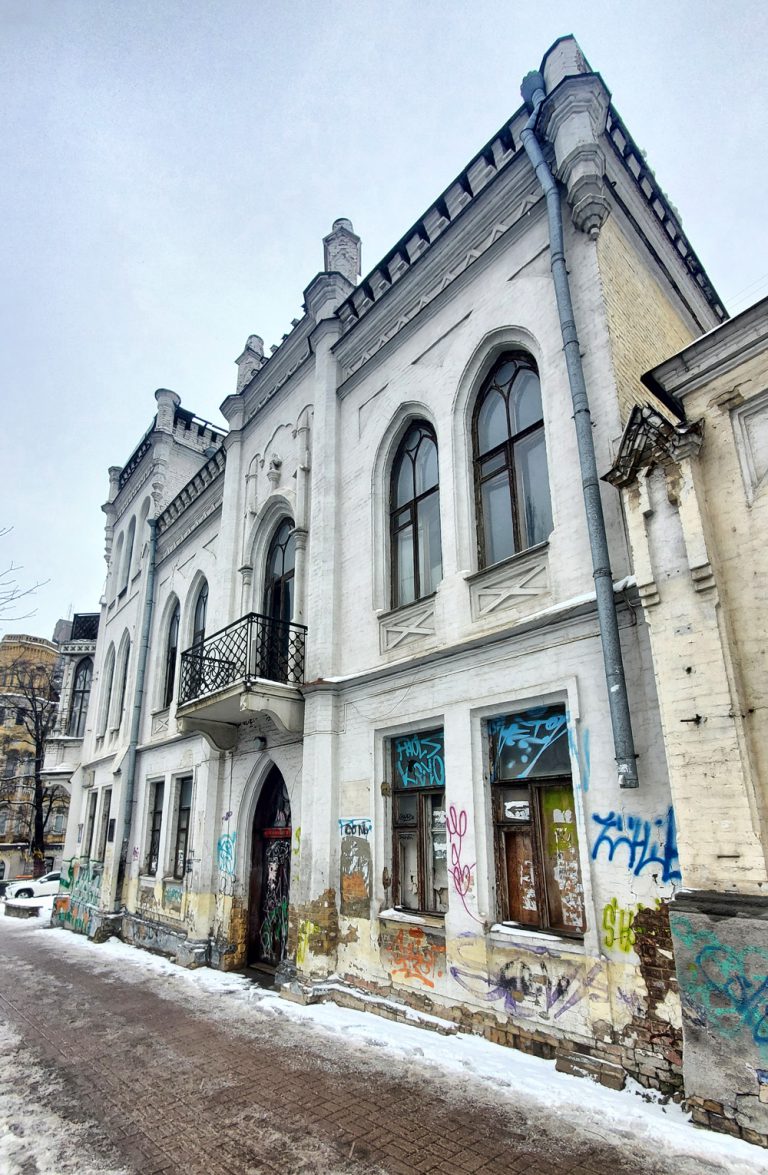 У Києві оновлять відому історичну будівлю: про яку йдеться та що планують (фото)