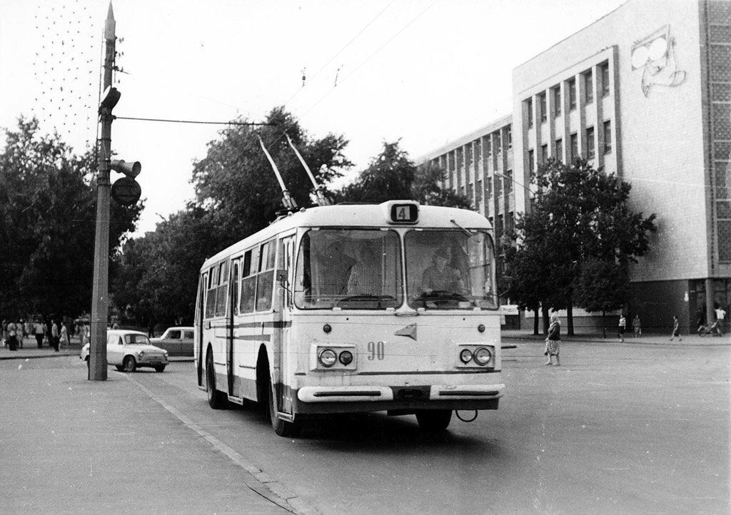 Сделано в столице: машины с названием "Киев", о которых вы не слышали