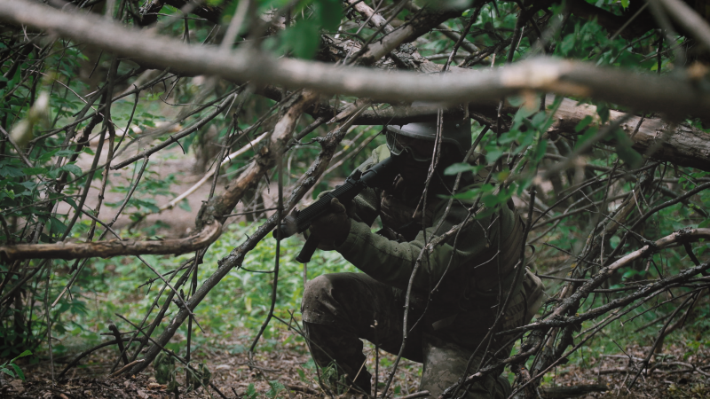 "Хочу відвоювати свій дім". Як тренують 20-річних добровольців у Третій штурмовій