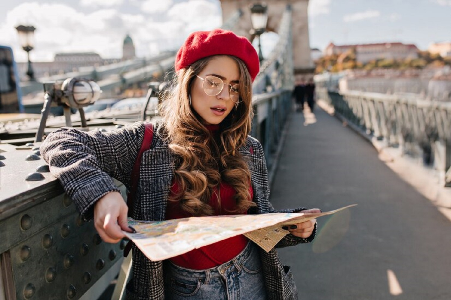 9 советов, которые помогут женщинам безопасно путешествовать в одиночку