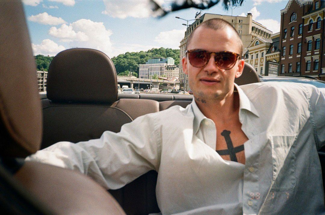 "Я не боюся військкомів": відомий український комік втік до Туреччини та приголомшив позицією щодо війни