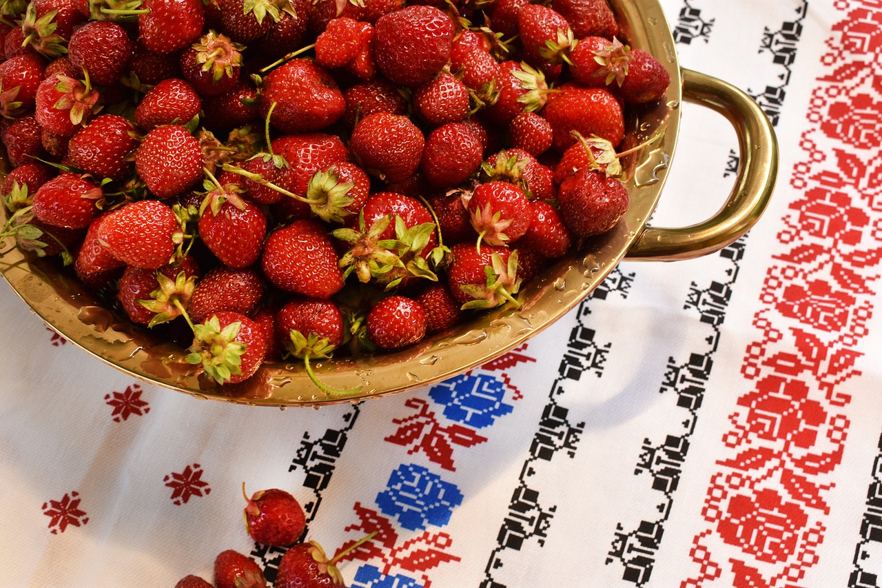 5 советов для выбора скатерти, чтобы она стала настоящим центром внимания