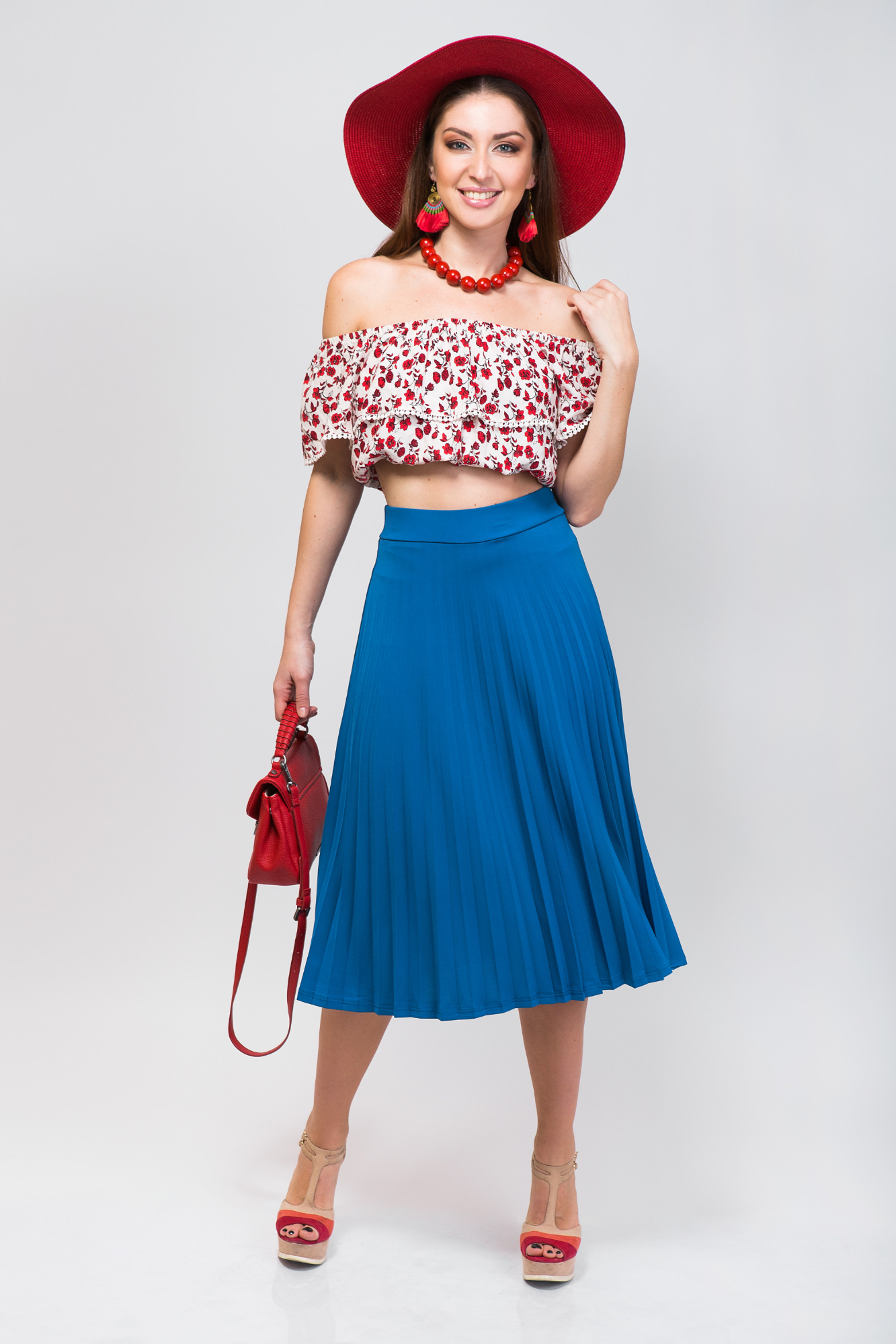 Антитренди в одязі 2023 року: що не потрібно носити і чим це замінити