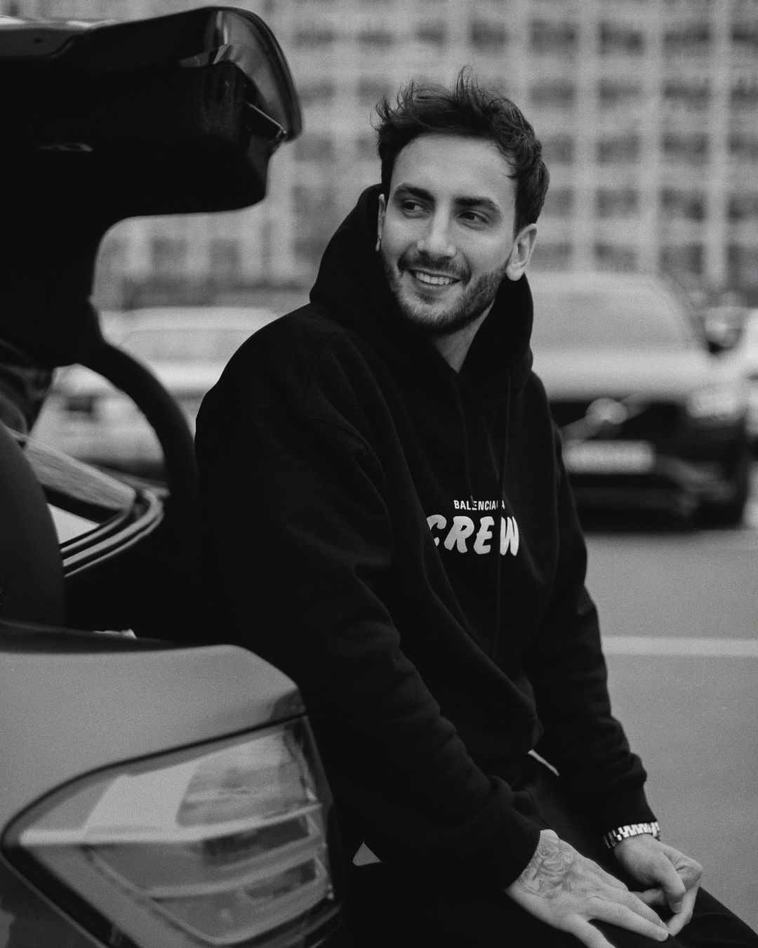 Участник "Холостячки" жестко ответил хейтерам: "не буду оправдываться"