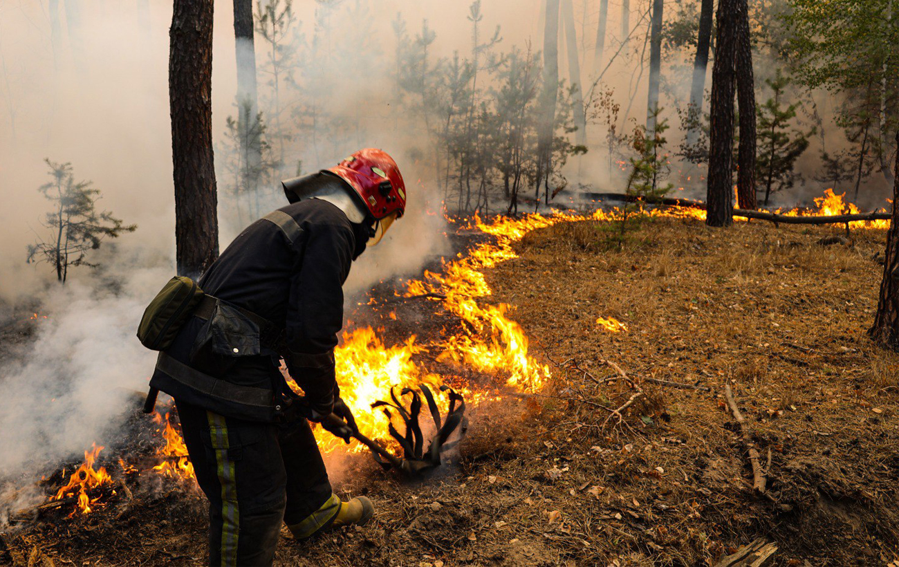 В одному з обласних центрів у повітрі відчувається запах диму: причина