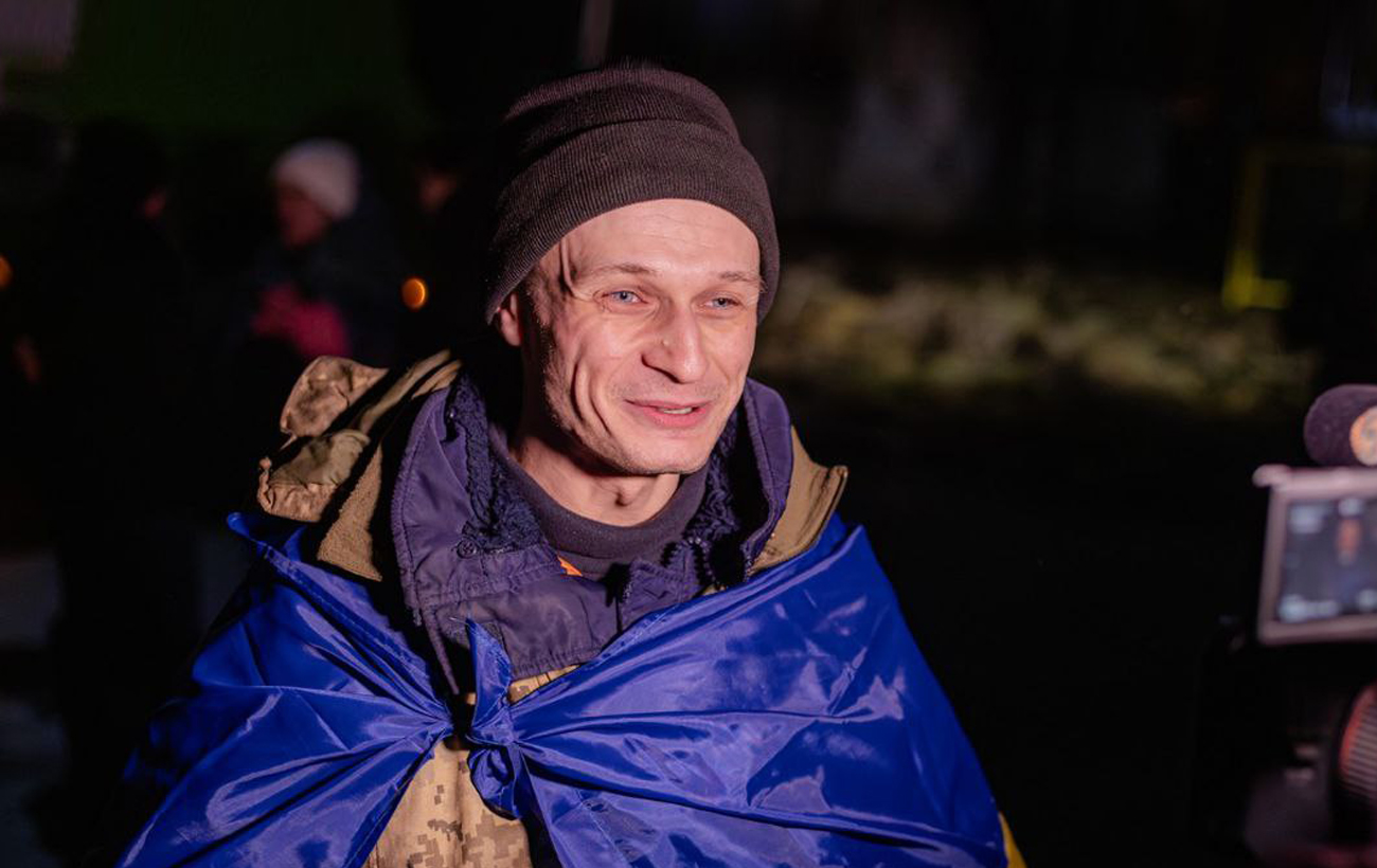 Понад два роки у полоні. До України повернувся журналіст і морпіх Роман Борщ