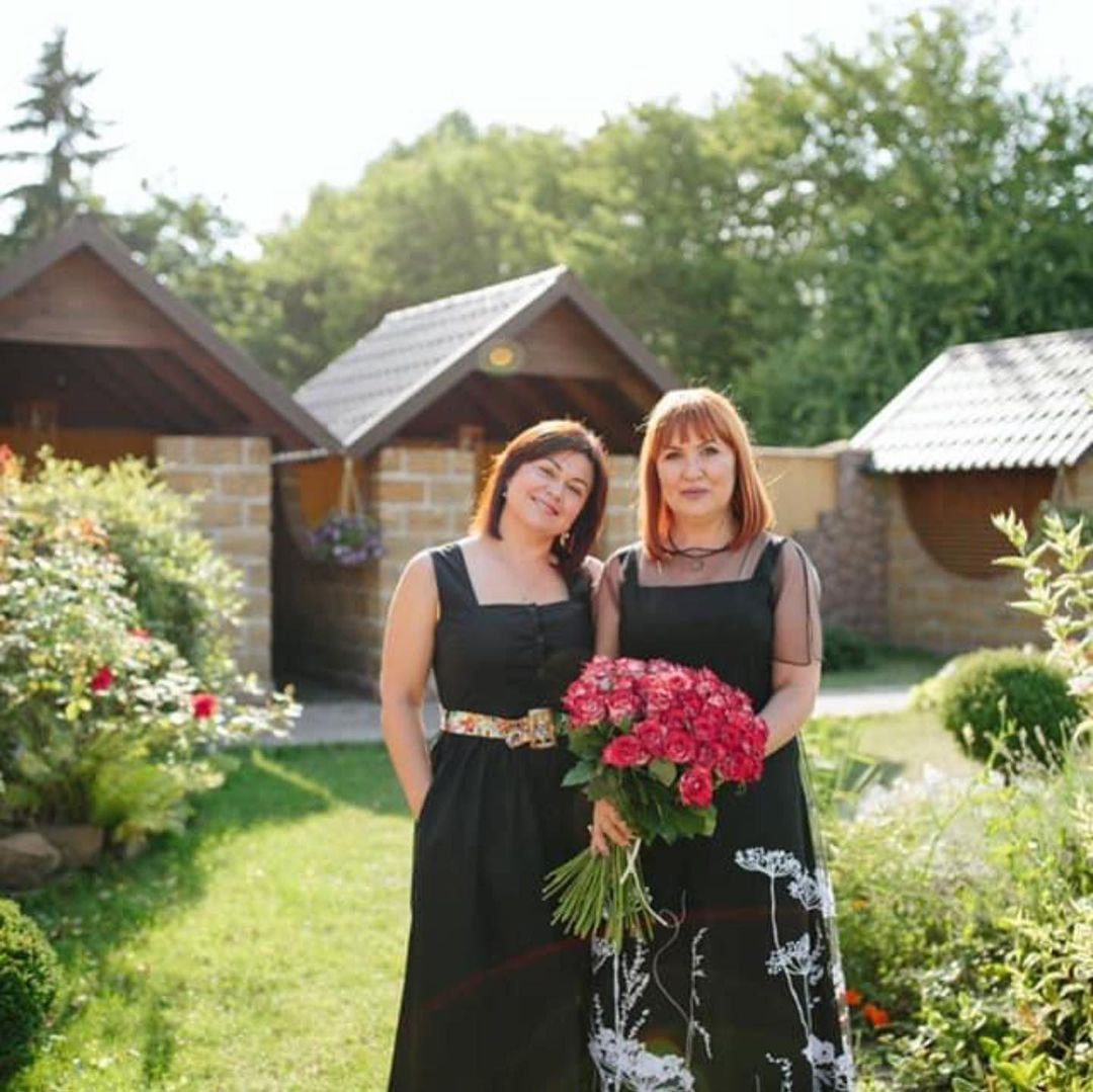 Поливали водою та били по лицю. На Хмельниччині лікарі травмували жінку під час пологів, а дитина потрапила в реанімацію