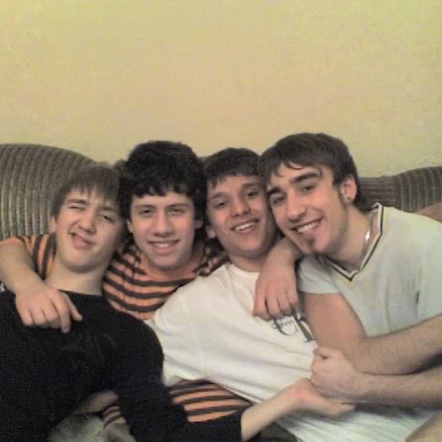 "Мурахи по тілу від радощів". Тарас Цимбалюк показав, який мав вигляд у шкільні роки (фото)