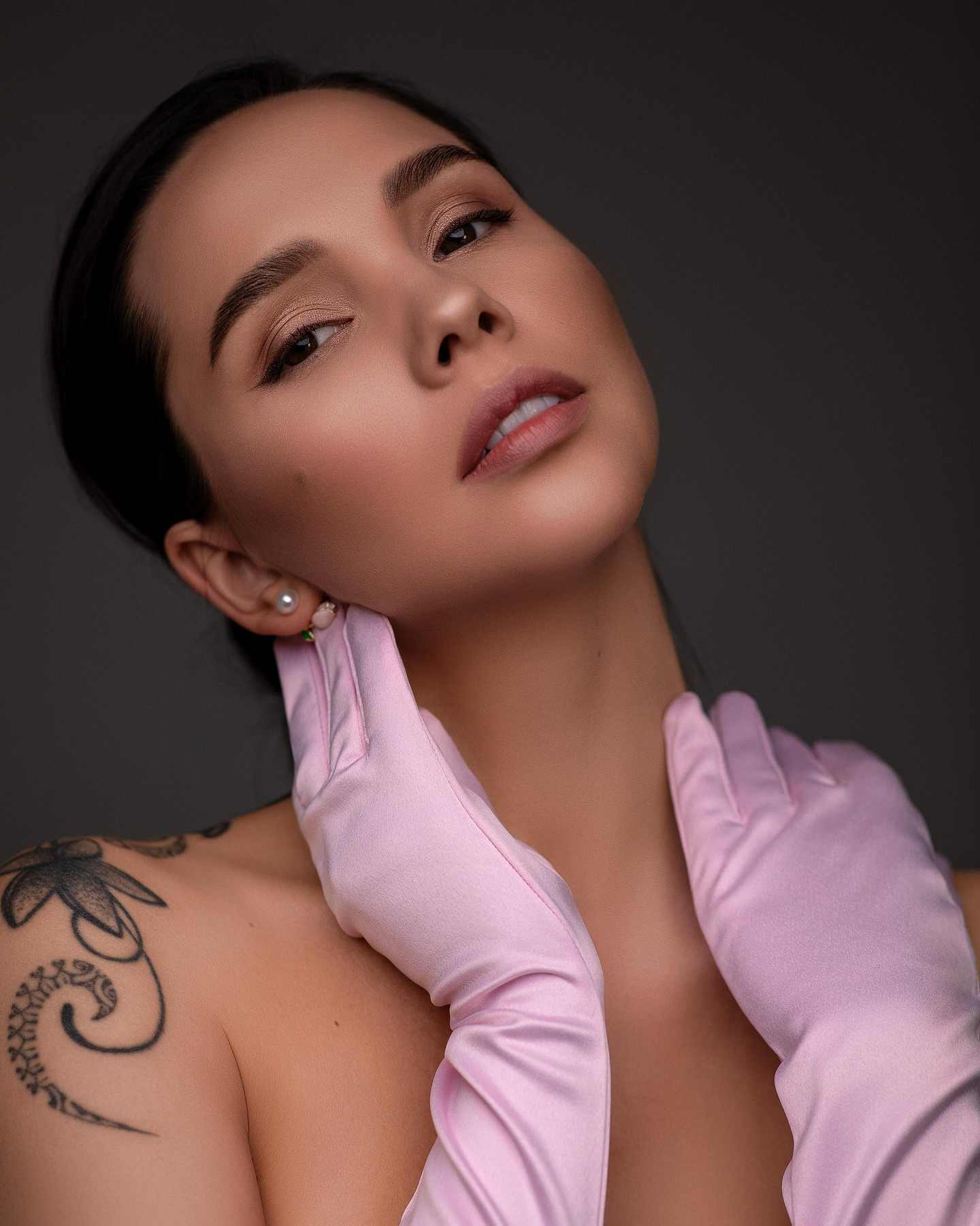 "В очікуванні квіточки": дружина Євгена Кота зачарувала знімками з нової фотосесії