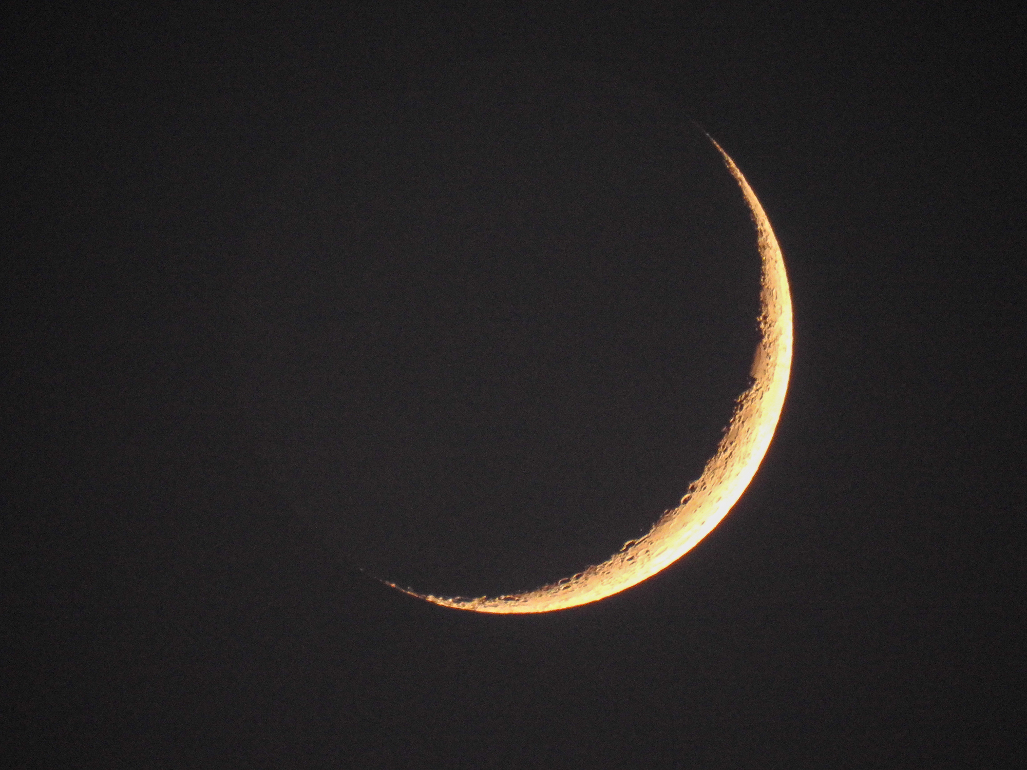 Не проґавте Молодик: особливий ритуал від астролога, який змінить життя на краще