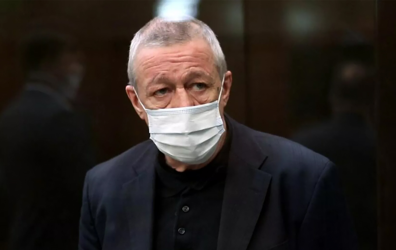 Михайла Єфремова, який хотів воювати проти України, випускають з колонії: що він пообіцяв суддям