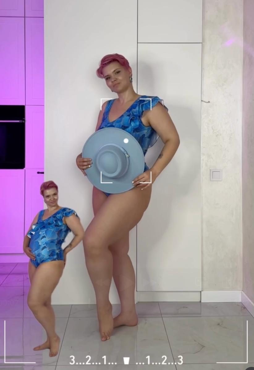 "Мінус" 5 кілограмів: стилістка показала, які пози для фото сховають животик