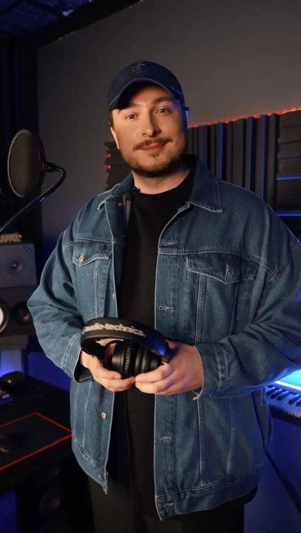 Нікіта Кісельов презентував особливий проект, перші герої якого - закохані військові. Ексклюзивні подробиці