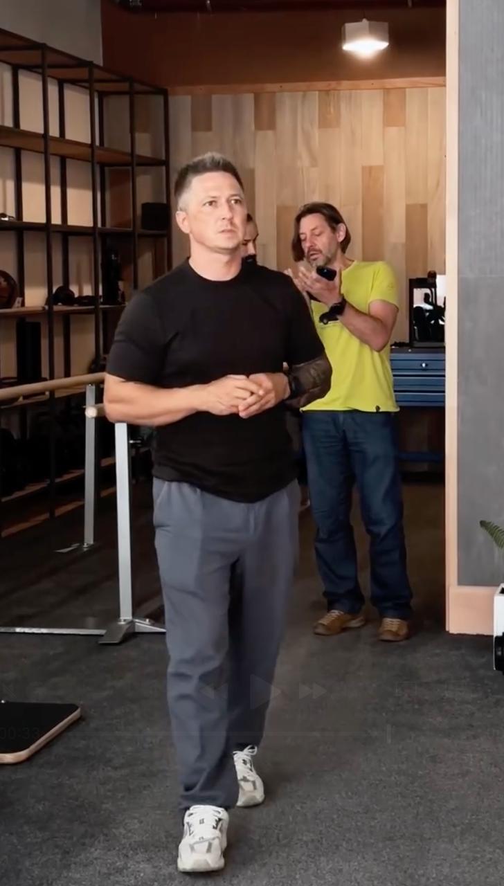 Мужская мода: крутые образы от Цымбалюка, Педана и Бакланова, которые легко повторить