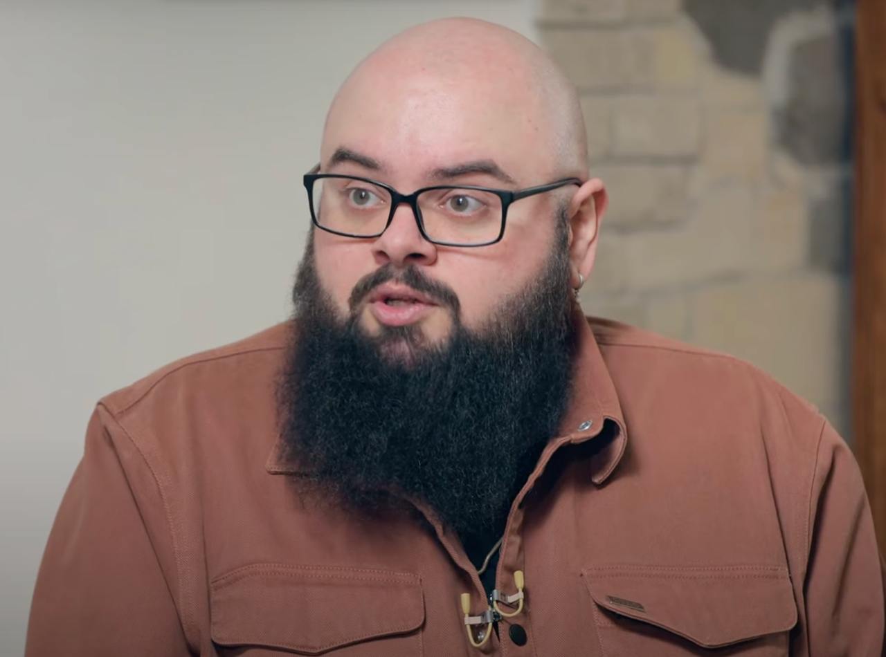 Lincoln, кредиты и арендованная квартира: комик из "Квартала" прямо сказал, сколько зарабатывает и тратит