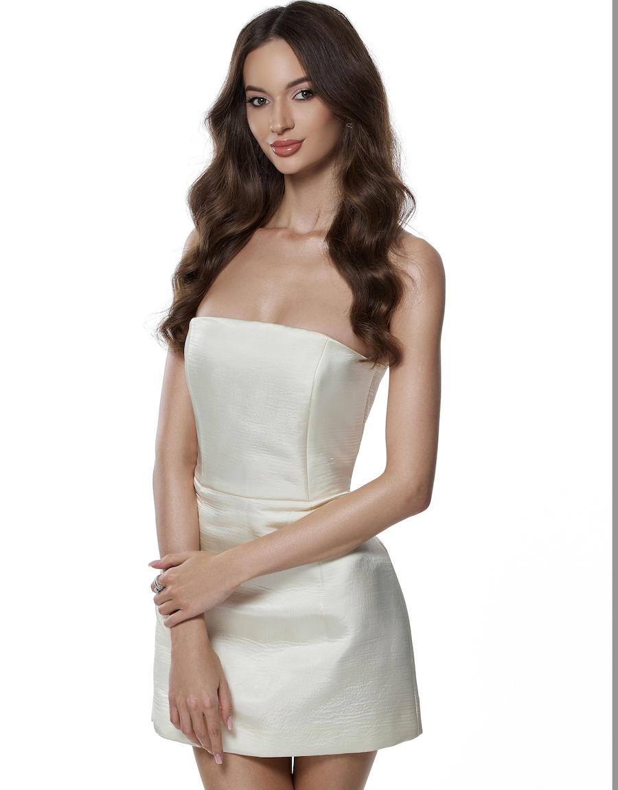 "Міс Україна 2025": фото всіх учасниць та важливі деталі конкурсу