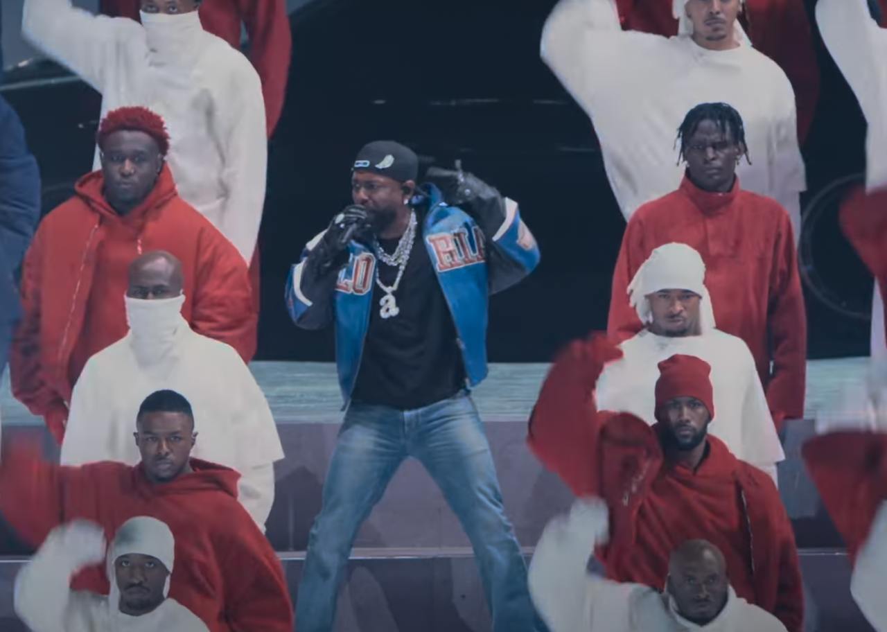 Супербоул 2025: Кендрік Ламар вразив яскравим виступом з SZA, Сереною Вільямс та Семюелем Л. Джексоном