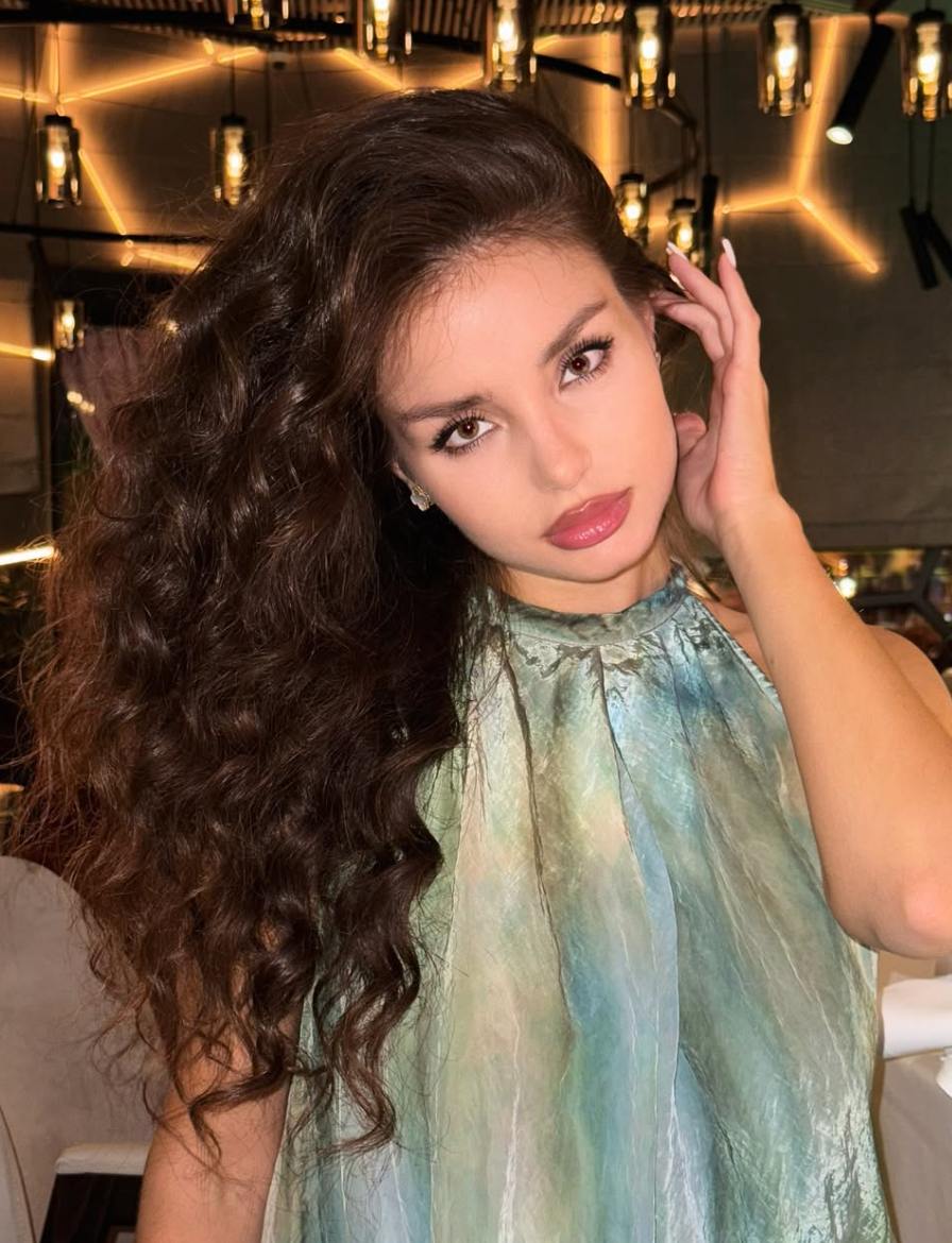 "Очень рада, что открыла это для себя": Катя Файн поделилась секретами безупречной внешности