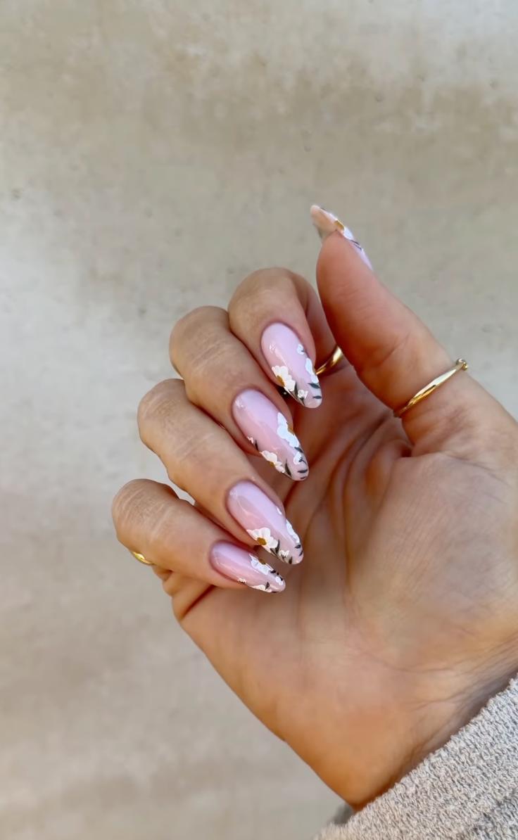 Весняний манікюр, з яким ви будете "зіркою номер 1": 5 дофамінових дизайнів