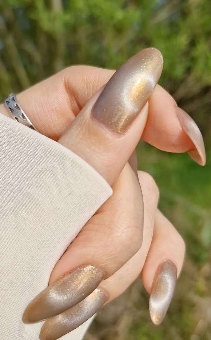 Манікюр на мільйон: ці дизайни у липні притягнуть і гроші, і любов