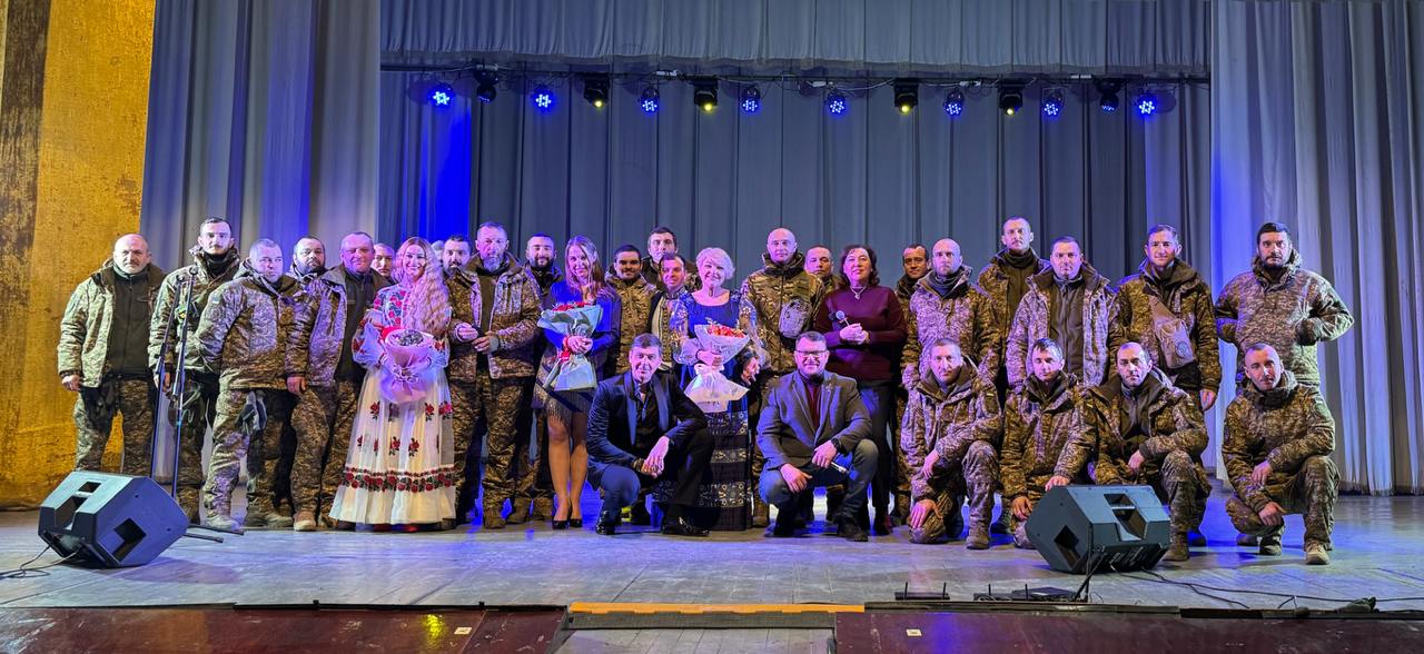 Співачка Оксана Пекун: Розумію, що воювати мають всі, але я би берегла цвіт нації